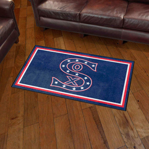 Chicago White Sox 3ft. x 5ft. Plush Area Rug - Retro Collection