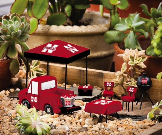 Nebraska Cornhuskers Mini Tailgate Garden Decoration Set