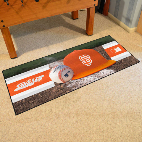 MLB - San Francisco Giants Baseball Runner