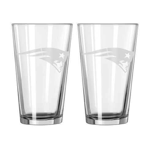 New England Patriots Glass Pint Frost Design 2 Piece Set