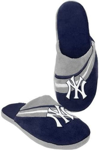 New York Yankees Slipper - Big Logo Stripe - (1 Pair) - M