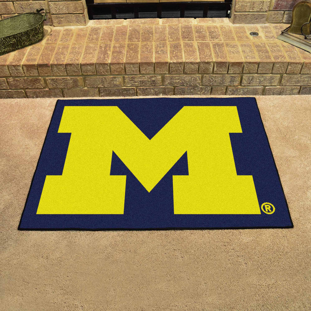 Michigan Wolverines All-Star Rug - 34 in. x 42.5 in.