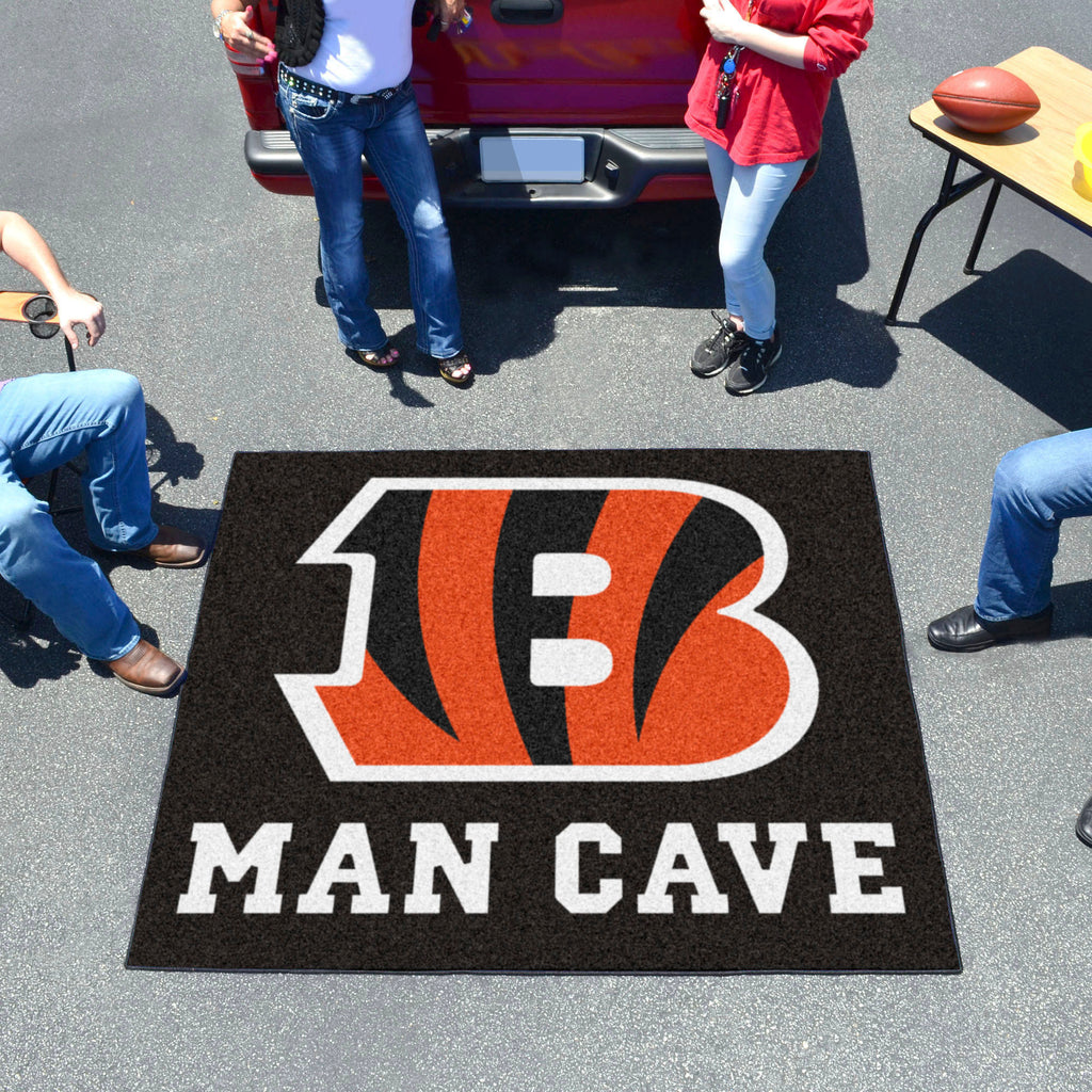 Cincinnati Bengals Man Cave Tailgater Rug - 5ft. x 6ft.