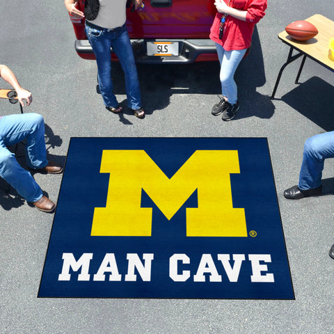 Michigan Wolverines Man Cave Tailgater Rug - 5ft. x 6ft.