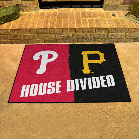 MLB House Divided - Pirates / Phillies Mat 33.75"x42.5"